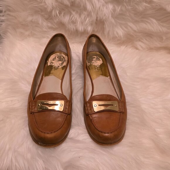 Michael Kors Penny loafers preppy and classy size 9.5 - Picture 2 of 10